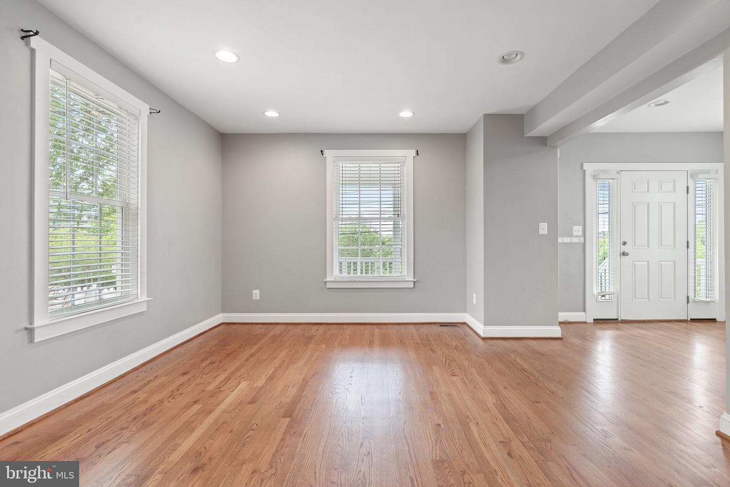 105 S BLUE RIDGE AVE, CULPEPER, Virginia 22701, 3 Bedrooms Bedrooms, ,2 BathroomsBathrooms,Residential,For sale,105 S BLUE RIDGE AVE,VACU2010570 MLS # VACU2010570