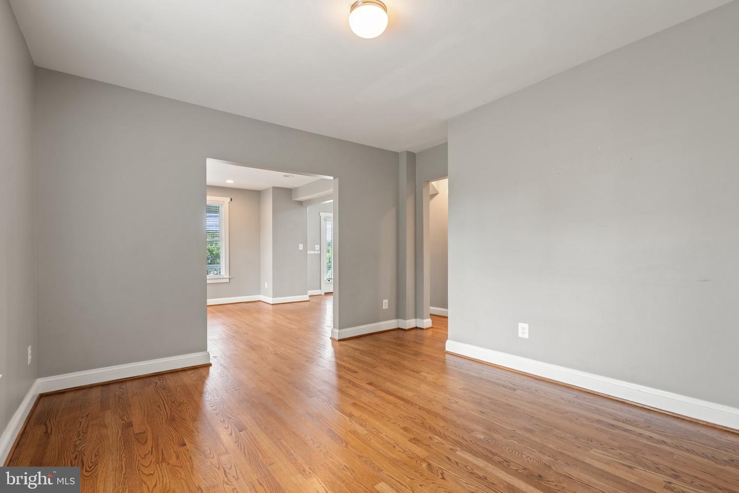 105 S BLUE RIDGE AVE, CULPEPER, Virginia 22701, 3 Bedrooms Bedrooms, ,2 BathroomsBathrooms,Residential,For sale,105 S BLUE RIDGE AVE,VACU2010570 MLS # VACU2010570