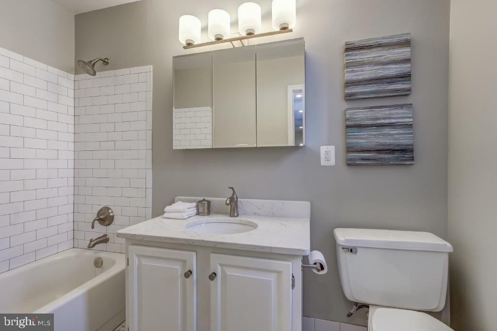2129 FLORIDA AVE NW #507, WASHINGTON, District Of Columbia 20008, ,1 BathroomBathrooms,Residential,For sale,2129 FLORIDA AVE NW #507,DCDC2200322 MLS # DCDC2200322