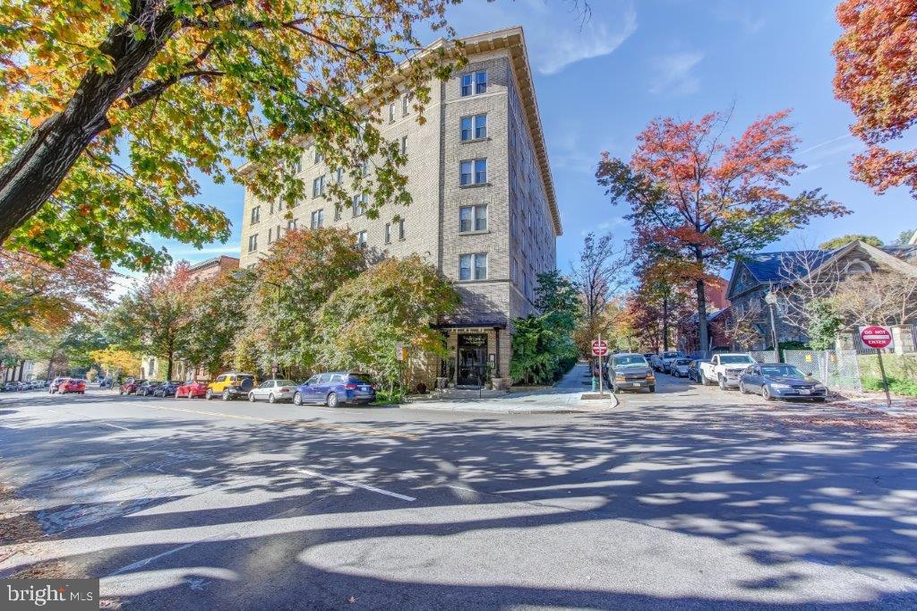 2129 FLORIDA AVE NW #507, WASHINGTON, District Of Columbia 20008, ,1 BathroomBathrooms,Residential,For sale,2129 FLORIDA AVE NW #507,DCDC2200322 MLS # DCDC2200322