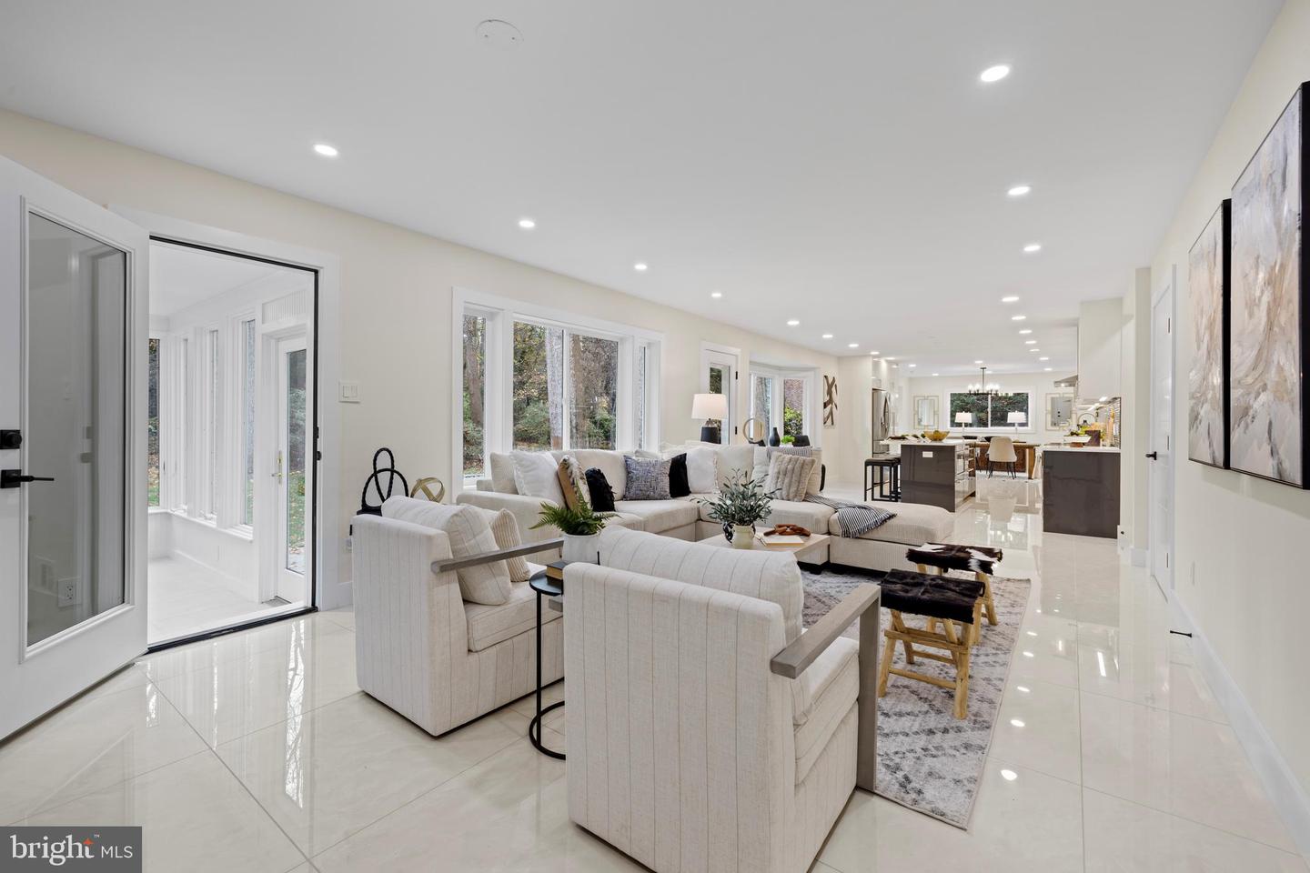 8355 ALVORD ST, MCLEAN, Virginia 22102, 6 Bedrooms Bedrooms, 7 Rooms Rooms,4 BathroomsBathrooms,Residential,For sale,8355 ALVORD ST,VAFX2240478 MLS # VAFX2240478