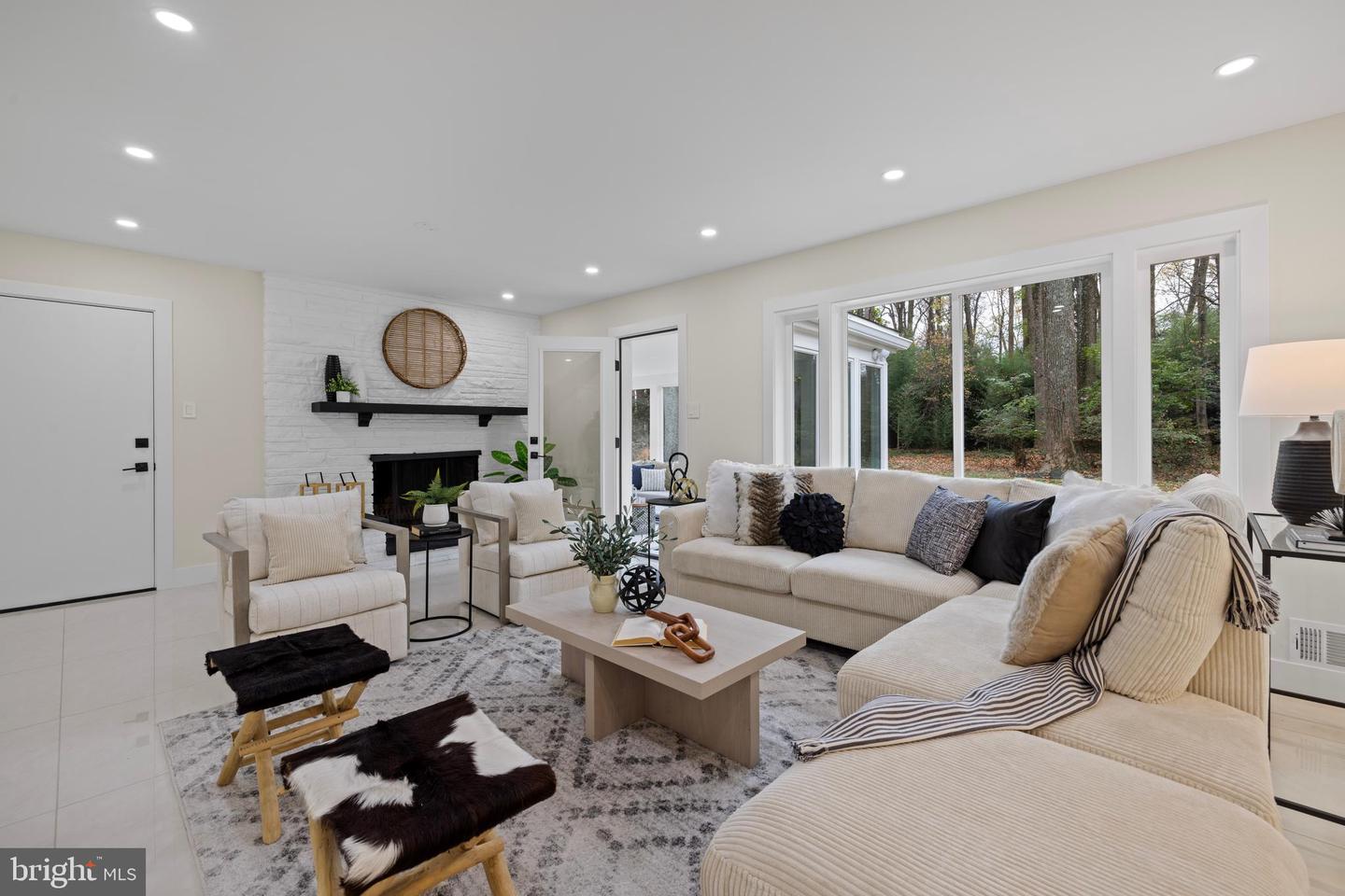 8355 ALVORD ST, MCLEAN, Virginia 22102, 6 Bedrooms Bedrooms, 7 Rooms Rooms,4 BathroomsBathrooms,Residential,For sale,8355 ALVORD ST,VAFX2240478 MLS # VAFX2240478