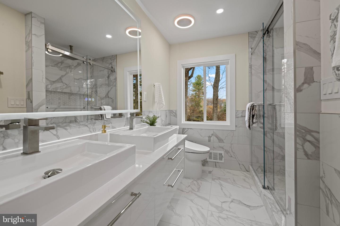 8355 ALVORD ST, MCLEAN, Virginia 22102, 6 Bedrooms Bedrooms, 7 Rooms Rooms,4 BathroomsBathrooms,Residential,For sale,8355 ALVORD ST,VAFX2240478 MLS # VAFX2240478