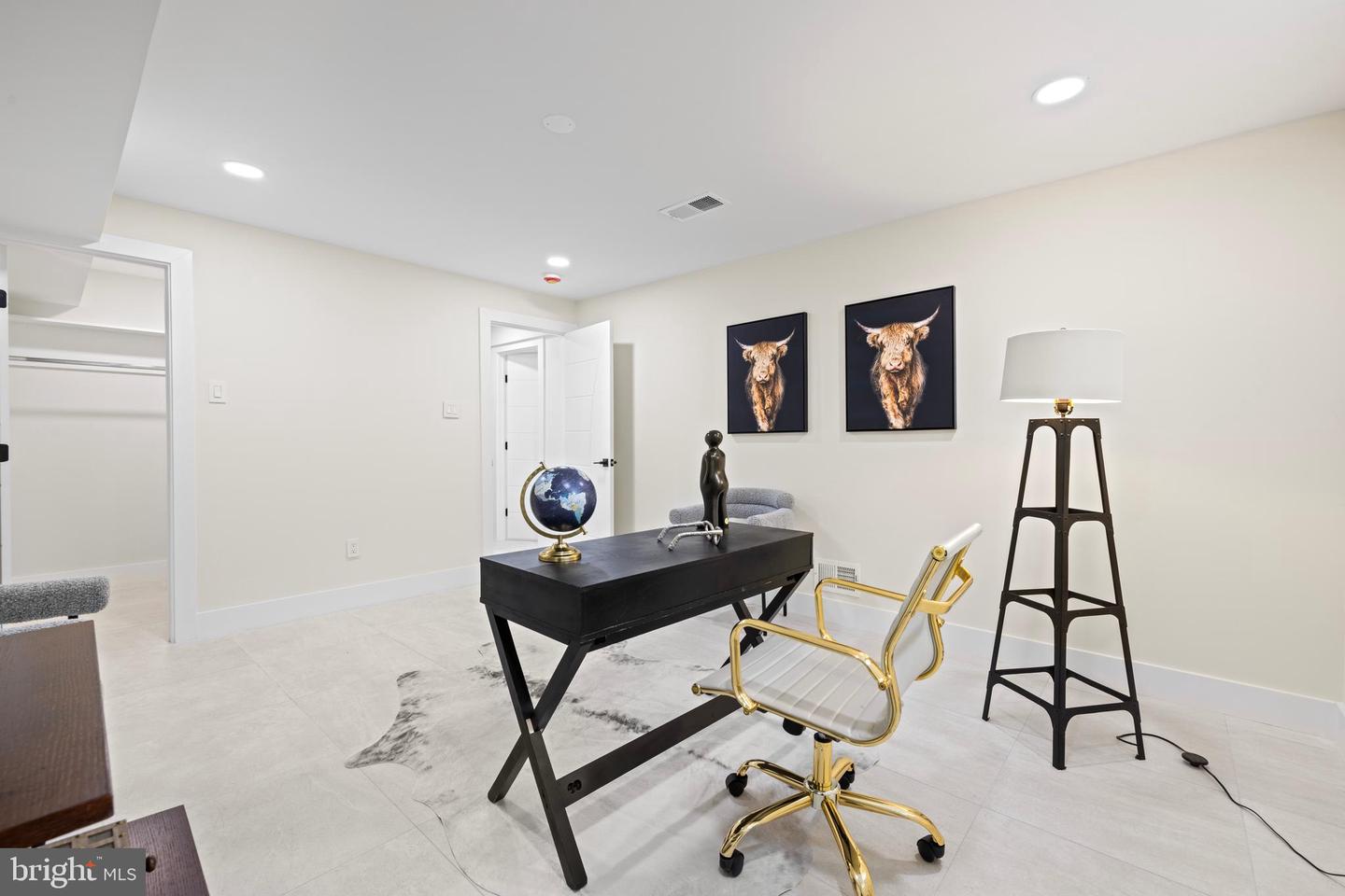 8355 ALVORD ST, MCLEAN, Virginia 22102, 6 Bedrooms Bedrooms, 7 Rooms Rooms,4 BathroomsBathrooms,Residential,For sale,8355 ALVORD ST,VAFX2240478 MLS # VAFX2240478