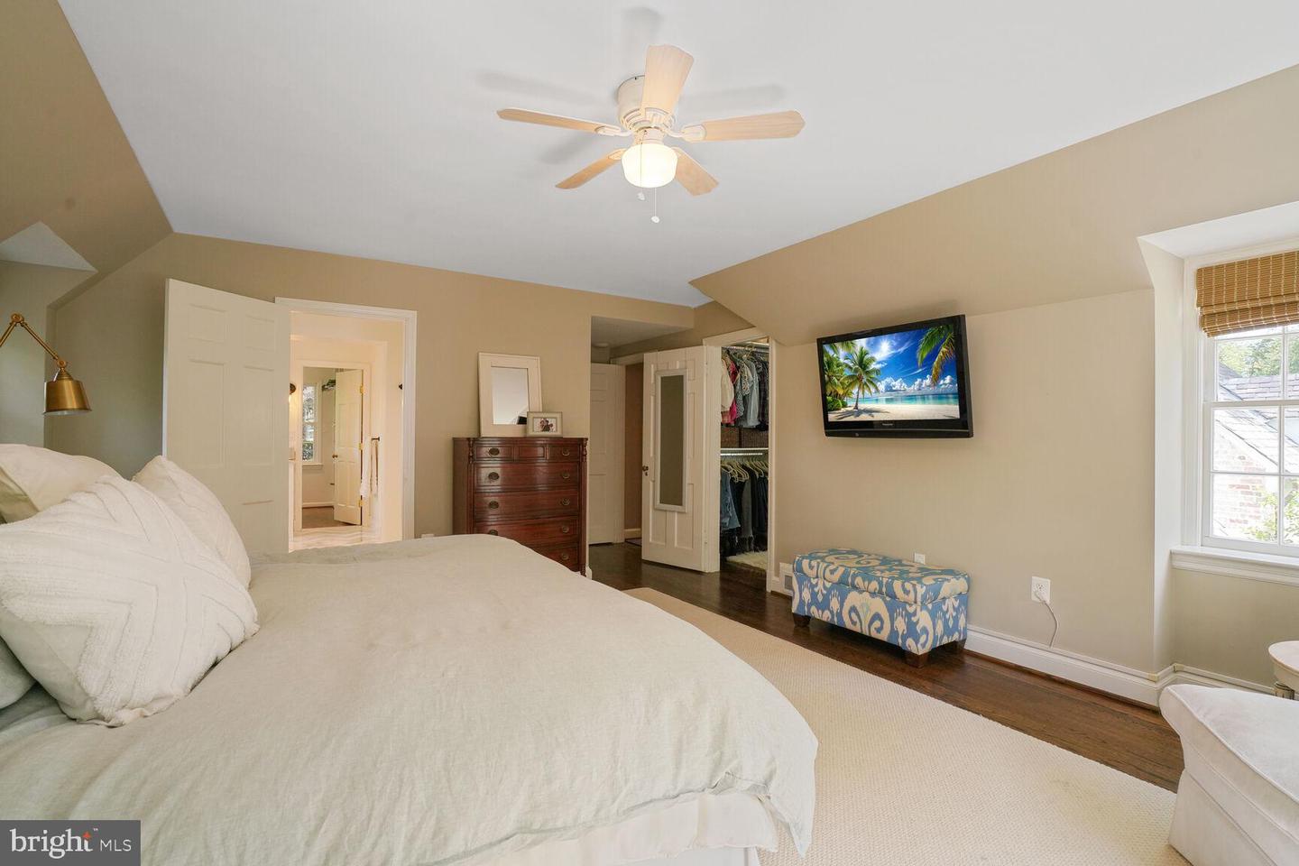 4773 DEXTER ST NW, WASHINGTON, District Of Columbia 20007, 6 Bedrooms Bedrooms, ,5 BathroomsBathrooms,Residential,For sale,4773 DEXTER ST NW,DCDC2200376 MLS # DCDC2200376
