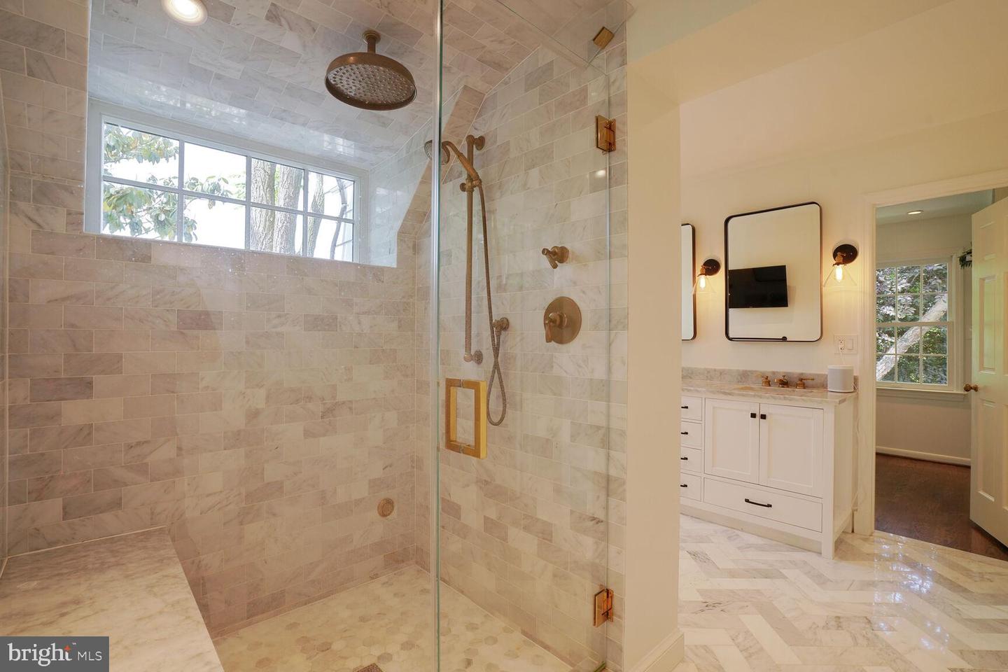 4773 DEXTER ST NW, WASHINGTON, District Of Columbia 20007, 6 Bedrooms Bedrooms, ,5 BathroomsBathrooms,Residential,For sale,4773 DEXTER ST NW,DCDC2200376 MLS # DCDC2200376