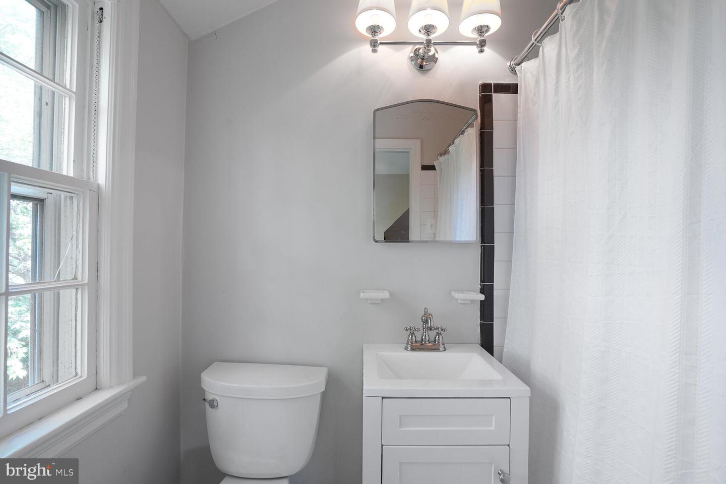 4773 DEXTER ST NW, WASHINGTON, District Of Columbia 20007, 6 Bedrooms Bedrooms, ,5 BathroomsBathrooms,Residential,For sale,4773 DEXTER ST NW,DCDC2200376 MLS # DCDC2200376