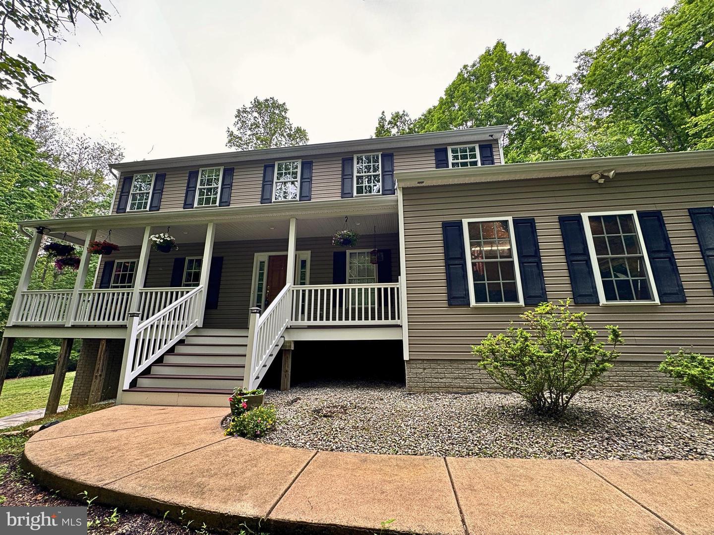 6609 TURKEY RUN DR, FREDERICKSBURG, Virginia 22407, 4 Bedrooms Bedrooms, ,3 BathroomsBathrooms,Residential,For sale,6609 TURKEY RUN DR,VASP2033100 MLS # VASP2033100
