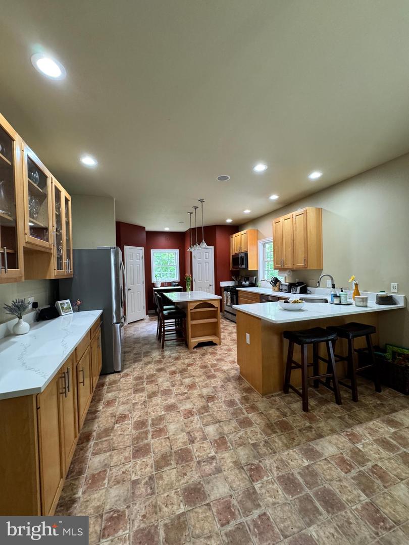 6609 TURKEY RUN DR, FREDERICKSBURG, Virginia 22407, 4 Bedrooms Bedrooms, ,3 BathroomsBathrooms,Residential,For sale,6609 TURKEY RUN DR,VASP2033100 MLS # VASP2033100