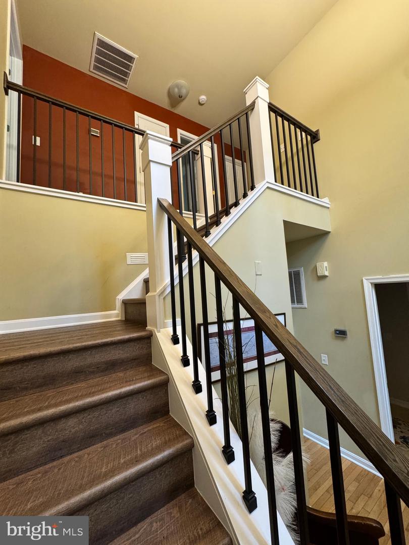 6609 TURKEY RUN DR, FREDERICKSBURG, Virginia 22407, 4 Bedrooms Bedrooms, ,3 BathroomsBathrooms,Residential,For sale,6609 TURKEY RUN DR,VASP2033100 MLS # VASP2033100