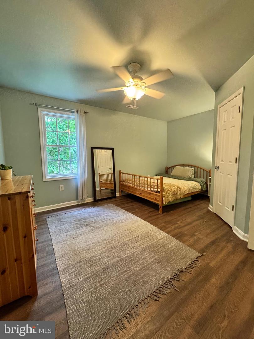 6609 TURKEY RUN DR, FREDERICKSBURG, Virginia 22407, 4 Bedrooms Bedrooms, ,3 BathroomsBathrooms,Residential,For sale,6609 TURKEY RUN DR,VASP2033100 MLS # VASP2033100