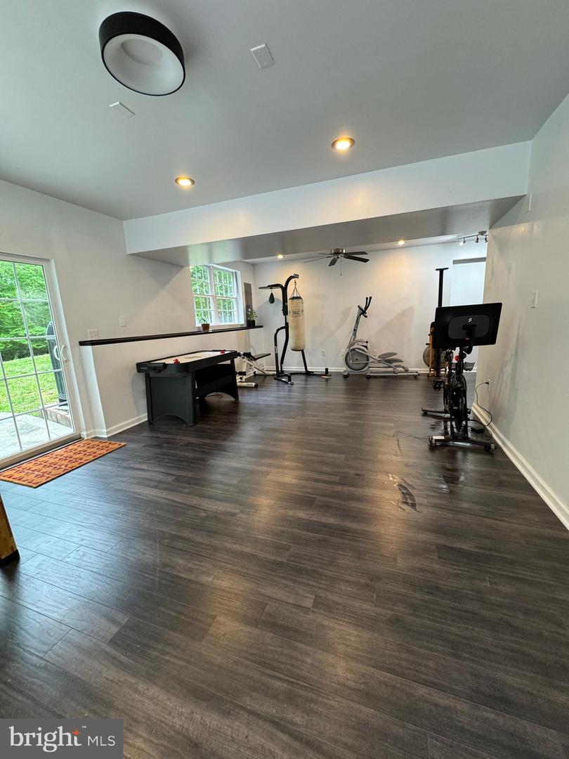 6609 TURKEY RUN DR, FREDERICKSBURG, Virginia 22407, 4 Bedrooms Bedrooms, ,3 BathroomsBathrooms,Residential,For sale,6609 TURKEY RUN DR,VASP2033100 MLS # VASP2033100