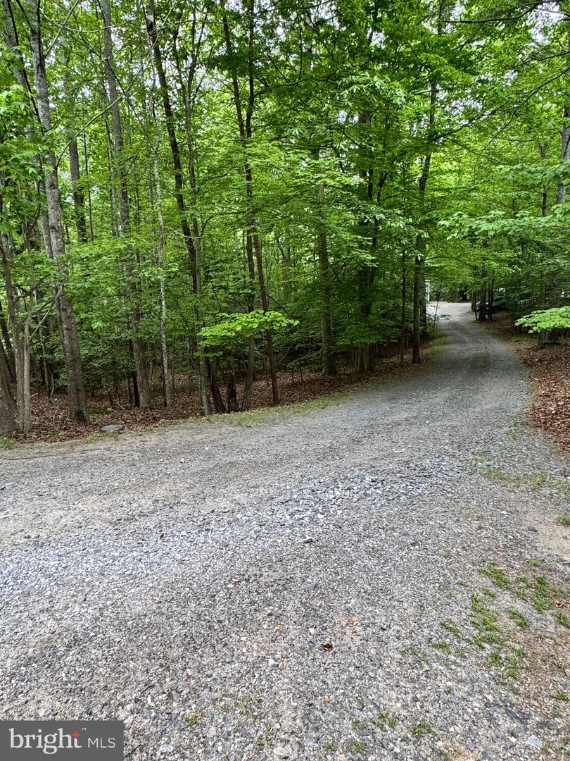 6609 TURKEY RUN DR, FREDERICKSBURG, Virginia 22407, 4 Bedrooms Bedrooms, ,3 BathroomsBathrooms,Residential,For sale,6609 TURKEY RUN DR,VASP2033100 MLS # VASP2033100