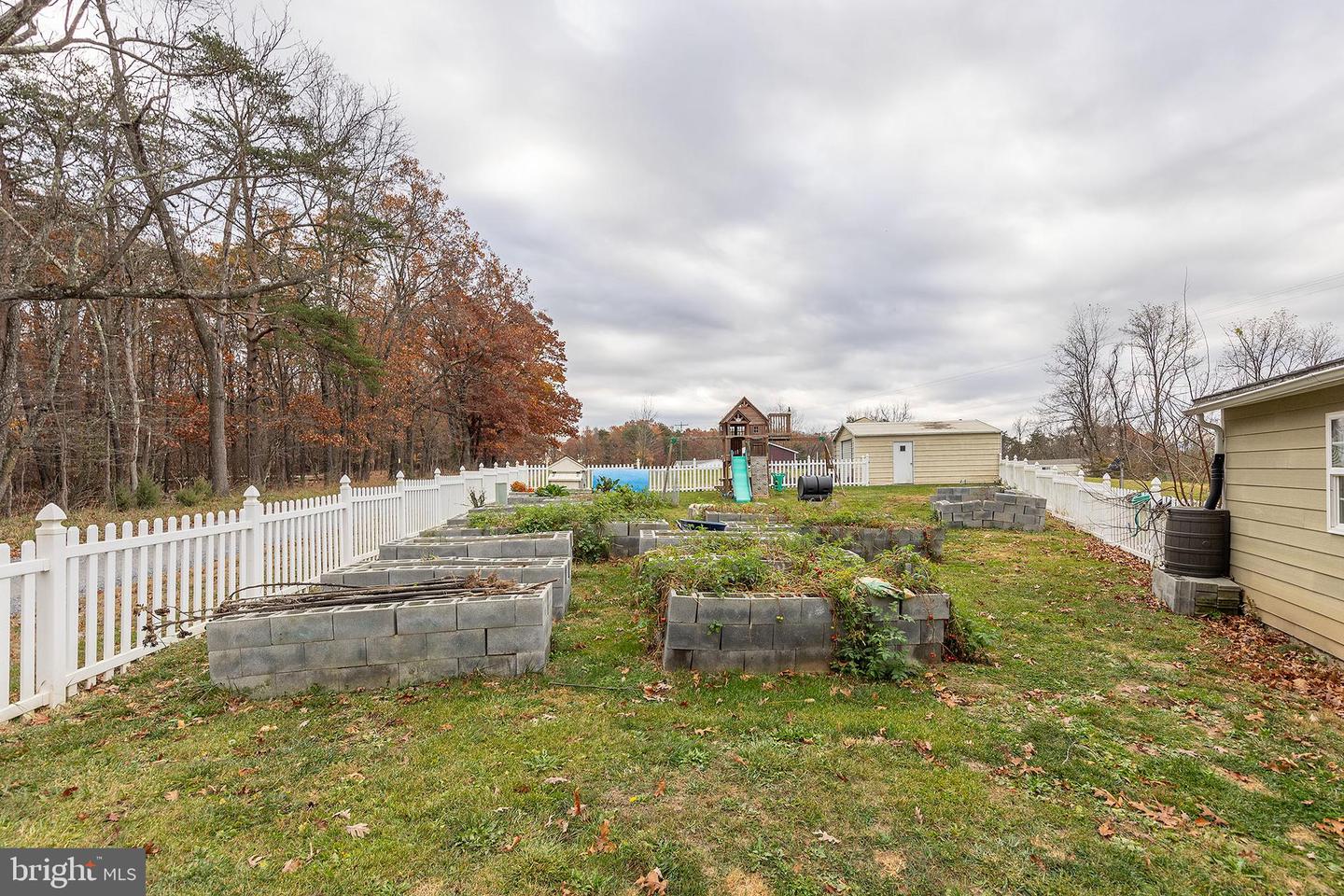 136 NELSONS CHAPEL LN, CROSS JUNCTION, Virginia 22625, 2 Bedrooms Bedrooms, ,1 BathroomBathrooms,Residential,For sale,136 NELSONS CHAPEL LN,VAFV2034126 MLS # VAFV2034126