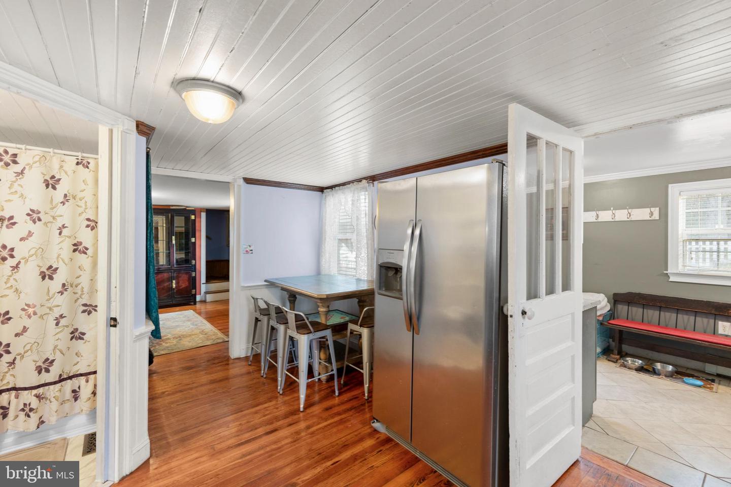 136 NELSONS CHAPEL LN, CROSS JUNCTION, Virginia 22625, 2 Bedrooms Bedrooms, ,1 BathroomBathrooms,Residential,For sale,136 NELSONS CHAPEL LN,VAFV2034126 MLS # VAFV2034126