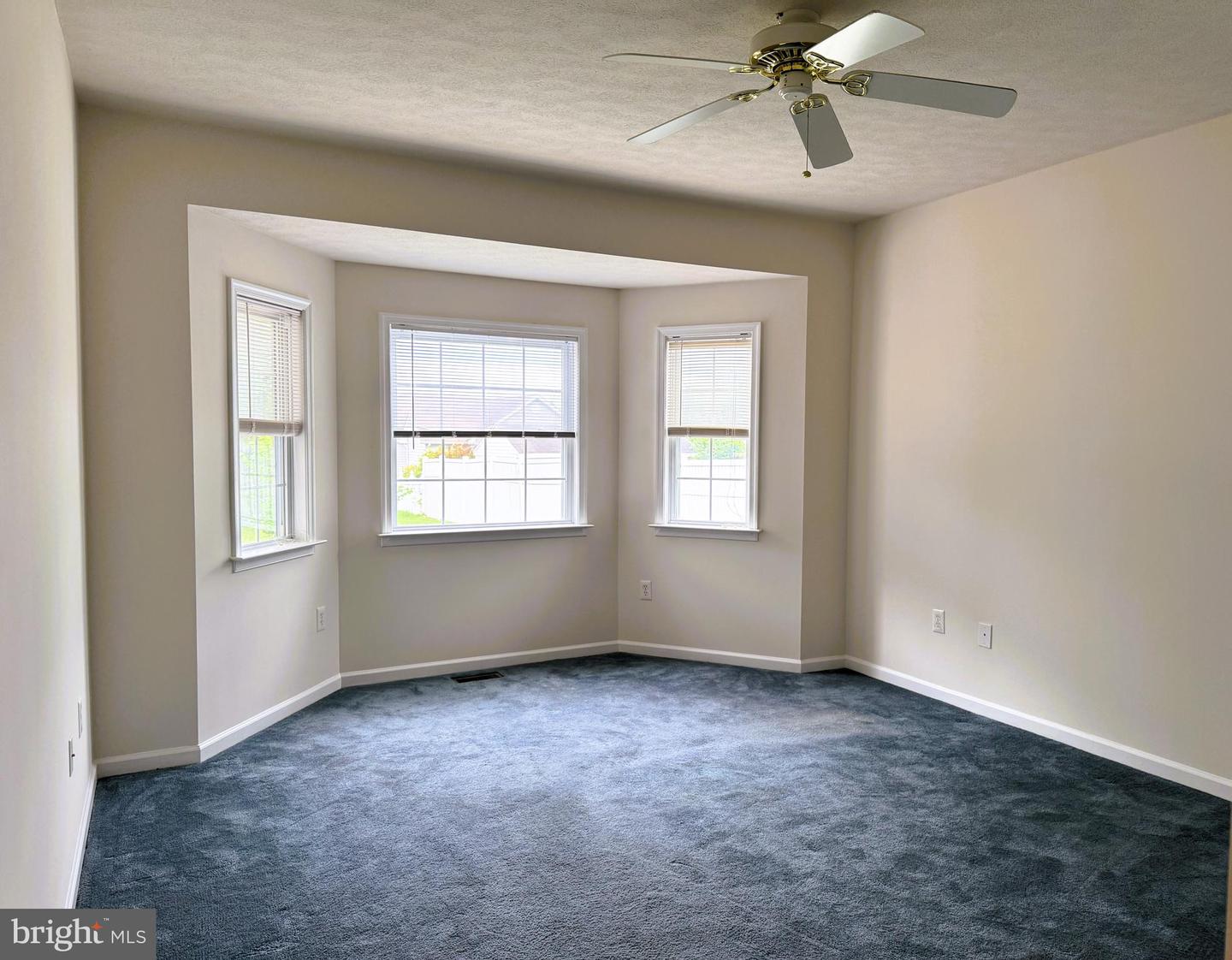 101 LATIGO CT, STEPHENS CITY, Virginia 22655, 3 Bedrooms Bedrooms, ,2 BathroomsBathrooms,Residential,For sale,101 LATIGO CT,VAFV2034128 MLS # VAFV2034128