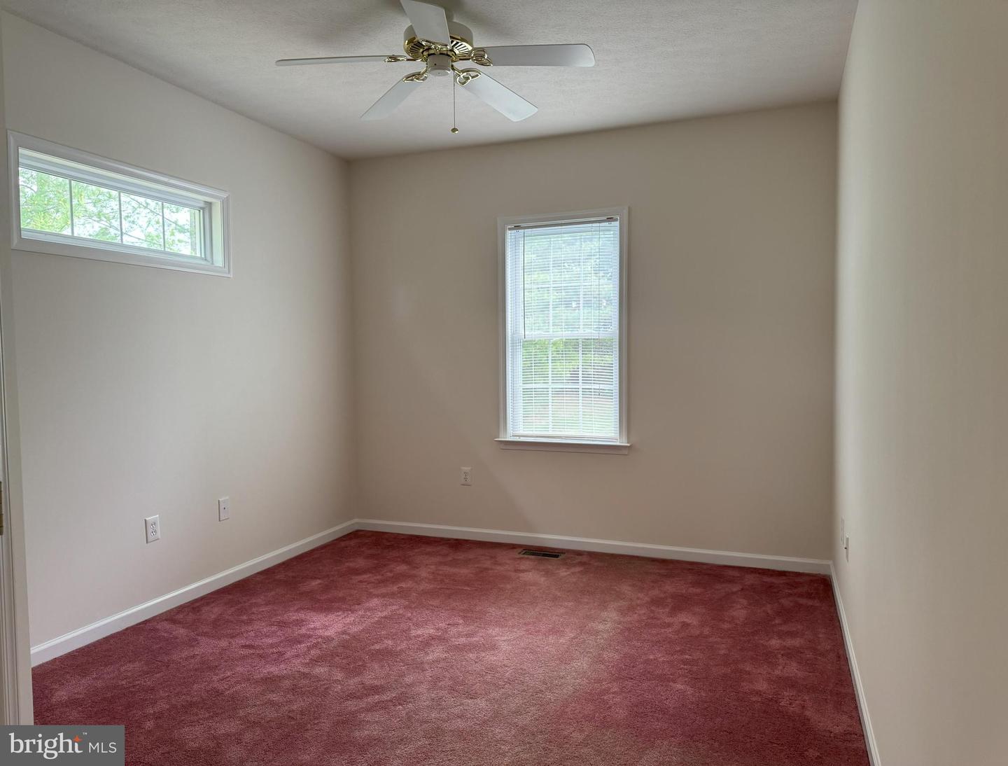 101 LATIGO CT, STEPHENS CITY, Virginia 22655, 3 Bedrooms Bedrooms, ,2 BathroomsBathrooms,Residential,For sale,101 LATIGO CT,VAFV2034128 MLS # VAFV2034128