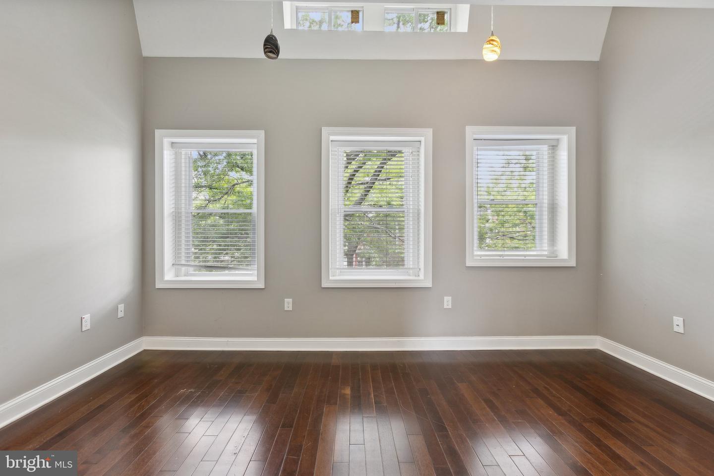 1208 SHEPHERD ST NW, WASHINGTON, District Of Columbia 20011, 3 Bedrooms Bedrooms, ,3 BathroomsBathrooms,Residential,For sale,1208 SHEPHERD ST NW,DCDC2200406 MLS # DCDC2200406