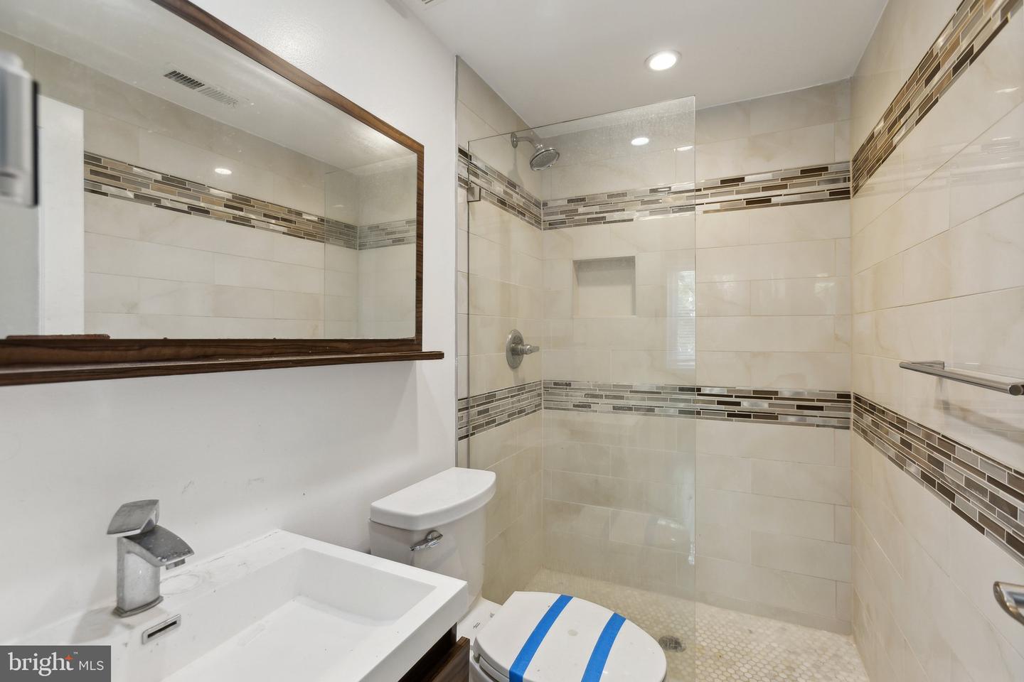 1208 SHEPHERD ST NW, WASHINGTON, District Of Columbia 20011, 3 Bedrooms Bedrooms, ,3 BathroomsBathrooms,Residential,For sale,1208 SHEPHERD ST NW,DCDC2200406 MLS # DCDC2200406