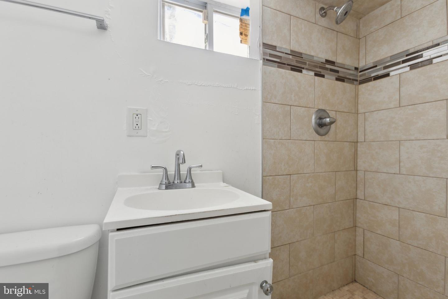 1208 SHEPHERD ST NW, WASHINGTON, District Of Columbia 20011, 3 Bedrooms Bedrooms, ,3 BathroomsBathrooms,Residential,For sale,1208 SHEPHERD ST NW,DCDC2200406 MLS # DCDC2200406