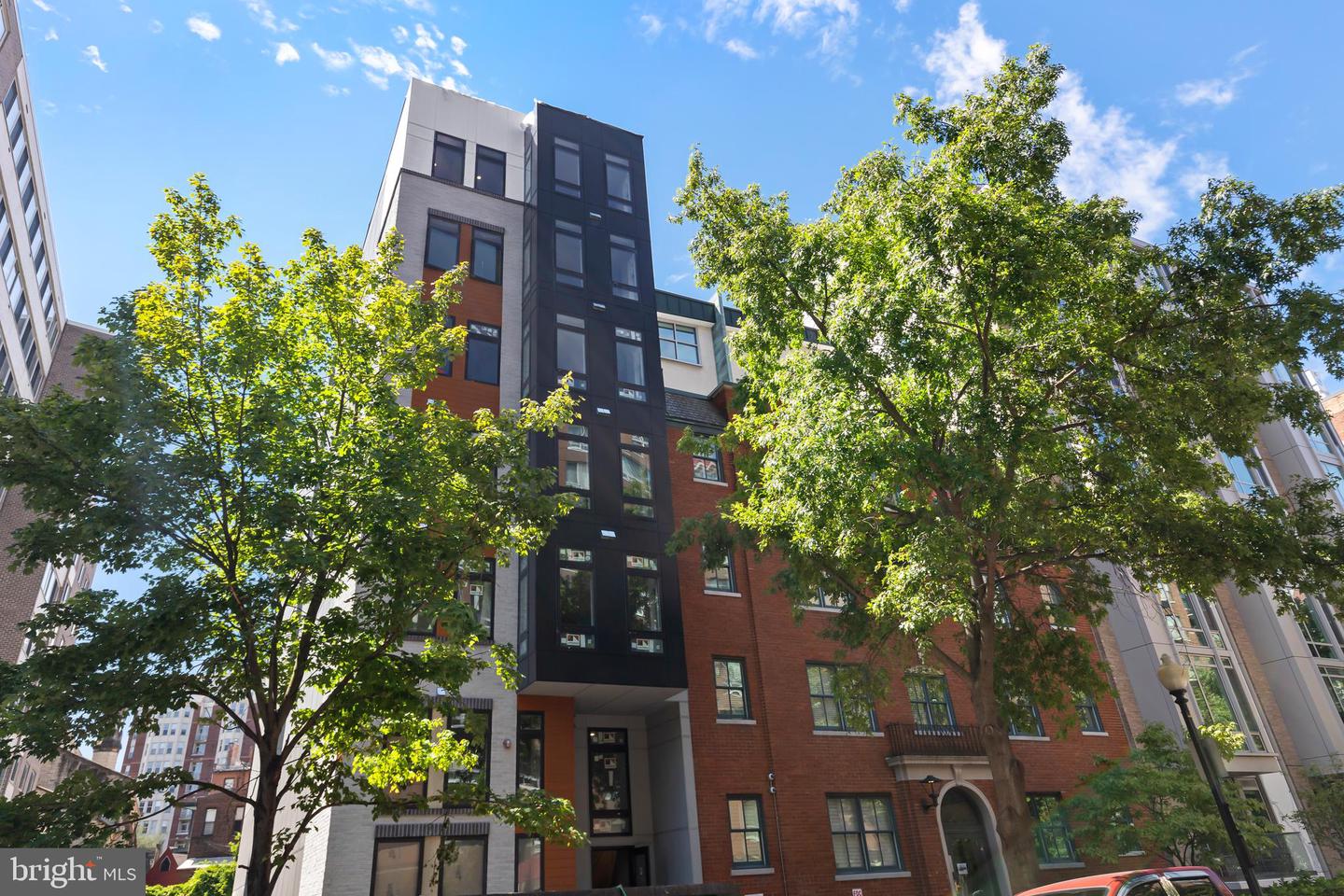 1208 M ST NW #41, WASHINGTON, District Of Columbia 20005, 2 Bedrooms Bedrooms, ,2 BathroomsBathrooms,Residential,For sale,1208 M ST NW #41,DCDC2200410 MLS # DCDC2200410