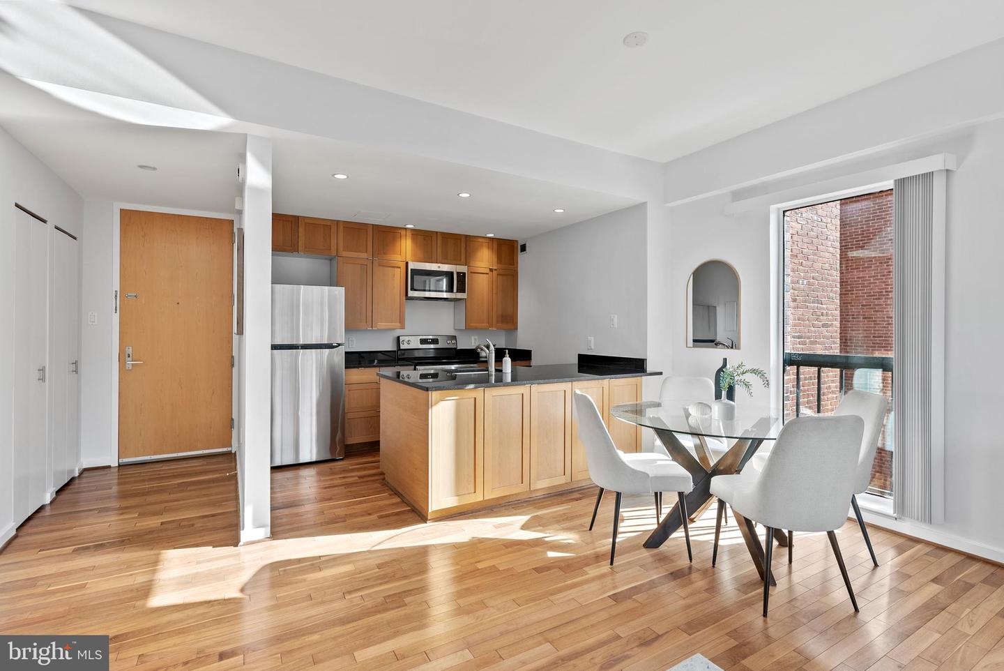 3251 PROSPECT ST NW #319, WASHINGTON, District Of Columbia 20007, 1 Bedroom Bedrooms, ,1 BathroomBathrooms,Residential,For sale,3251 PROSPECT ST NW #319,DCDC2200302 MLS # DCDC2200302