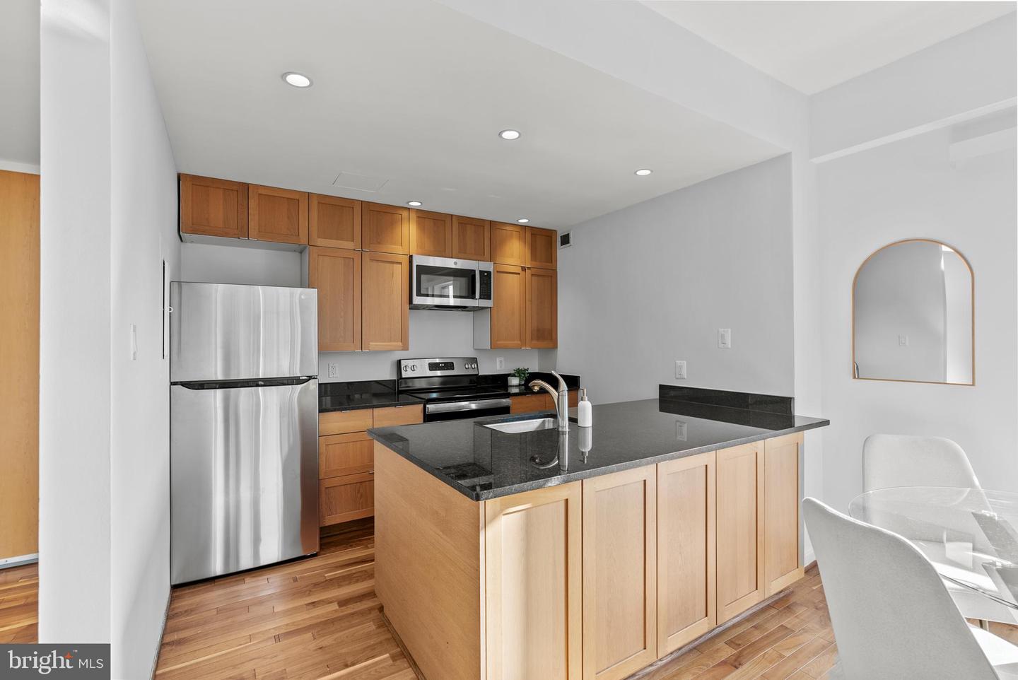 3251 PROSPECT ST NW #319, WASHINGTON, District Of Columbia 20007, 1 Bedroom Bedrooms, ,1 BathroomBathrooms,Residential,For sale,3251 PROSPECT ST NW #319,DCDC2200302 MLS # DCDC2200302