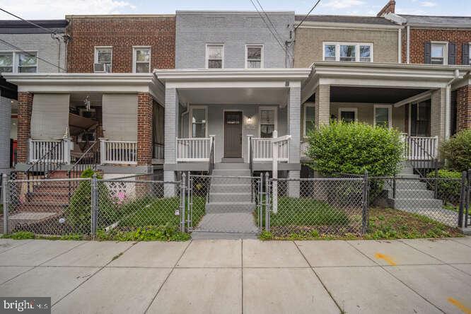 1632 RIDGE PL SE, WASHINGTON, District Of Columbia 20020, 3 Bedrooms Bedrooms, ,2 BathroomsBathrooms,Residential,For sale,1632 RIDGE PL SE,DCDC2200314 MLS # DCDC2200314