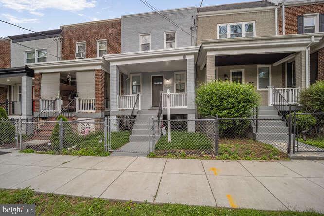 1632 RIDGE PL SE, WASHINGTON, District Of Columbia 20020, 3 Bedrooms Bedrooms, ,2 BathroomsBathrooms,Residential,For sale,1632 RIDGE PL SE,DCDC2200314 MLS # DCDC2200314