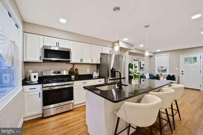 1632 RIDGE PL SE, WASHINGTON, District Of Columbia 20020, 3 Bedrooms Bedrooms, ,2 BathroomsBathrooms,Residential,For sale,1632 RIDGE PL SE,DCDC2200314 MLS # DCDC2200314
