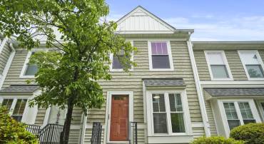 3823 9TH RD S, ARLINGTON, Virginia 22204, 2 Bedrooms Bedrooms, ,2 BathroomsBathrooms,Residential,For sale,3823 9TH RD S,VAAR2057404 MLS # VAAR2057404