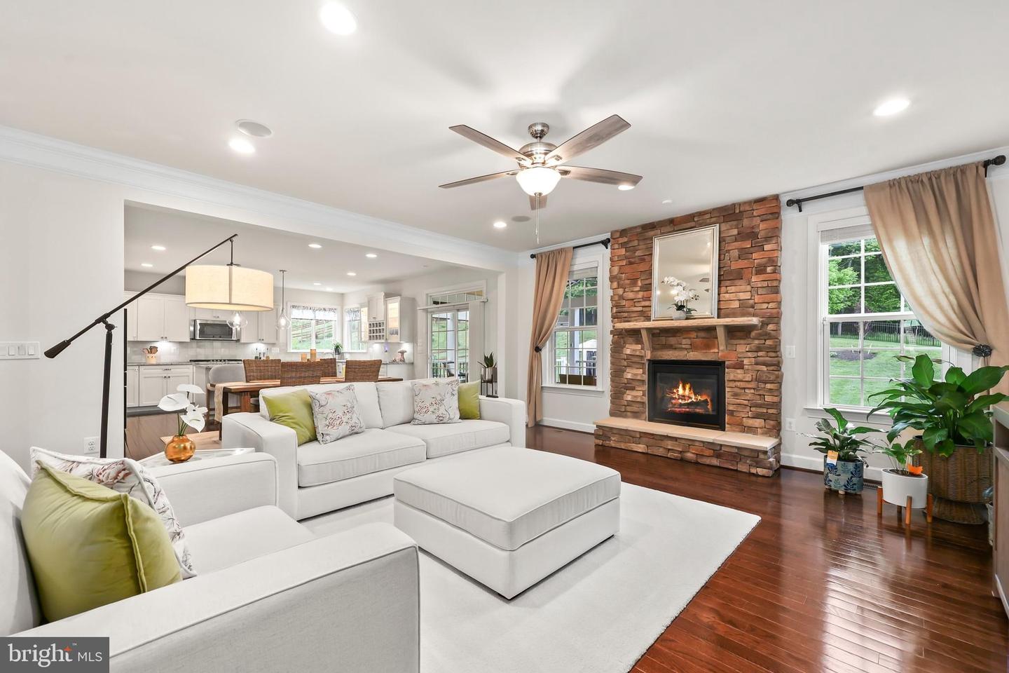 41708 WAKEHURST PL, LEESBURG, Virginia 20176, 5 Bedrooms Bedrooms, ,3 BathroomsBathrooms,Residential,For sale,41708 WAKEHURST PL,VALO2096276 MLS # VALO2096276