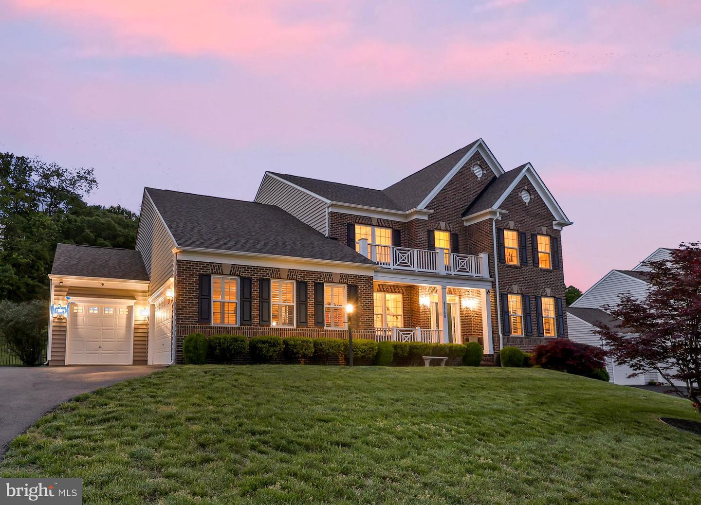 41708 WAKEHURST PL, LEESBURG, Virginia 20176, 5 Bedrooms Bedrooms, ,3 BathroomsBathrooms,Residential,For sale,41708 WAKEHURST PL,VALO2096276 MLS # VALO2096276