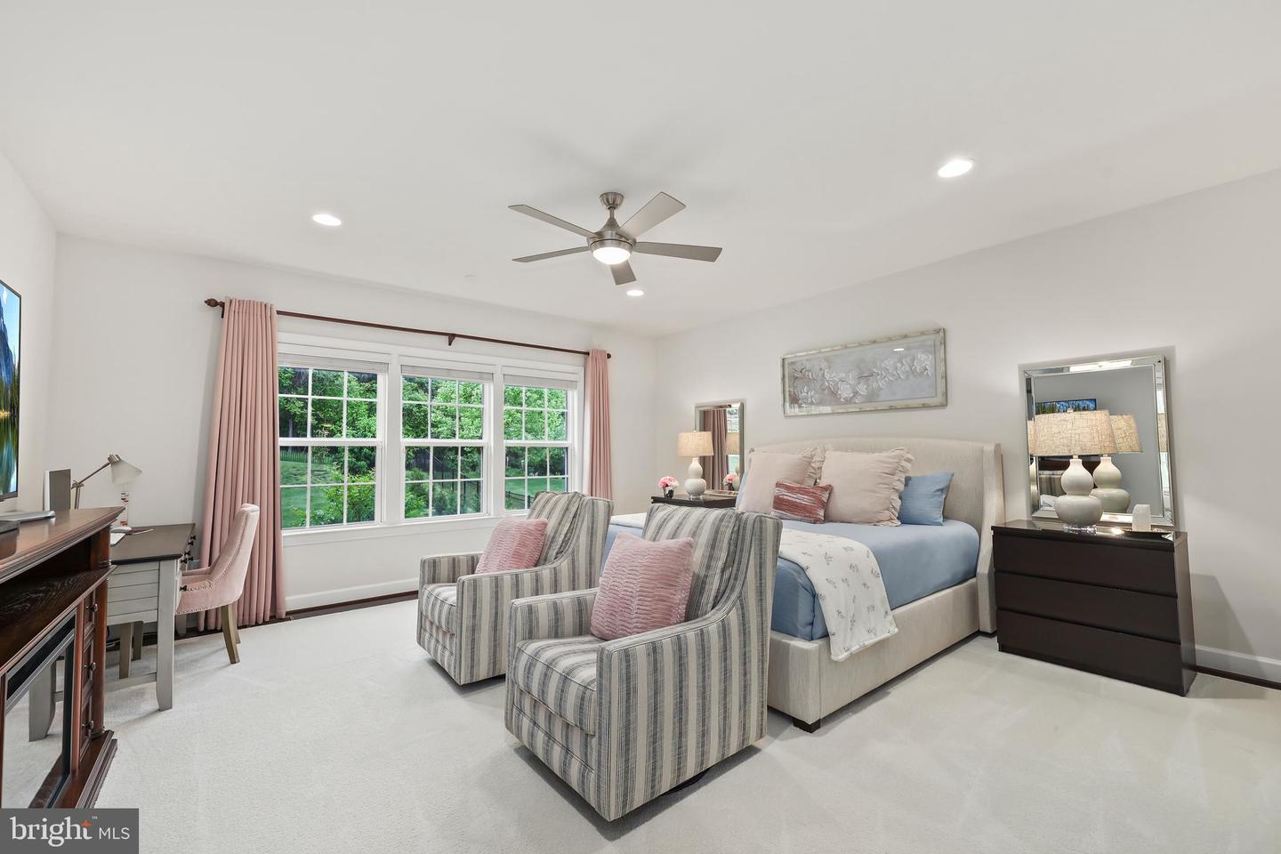 41708 WAKEHURST PL, LEESBURG, Virginia 20176, 5 Bedrooms Bedrooms, ,3 BathroomsBathrooms,Residential,For sale,41708 WAKEHURST PL,VALO2096276 MLS # VALO2096276