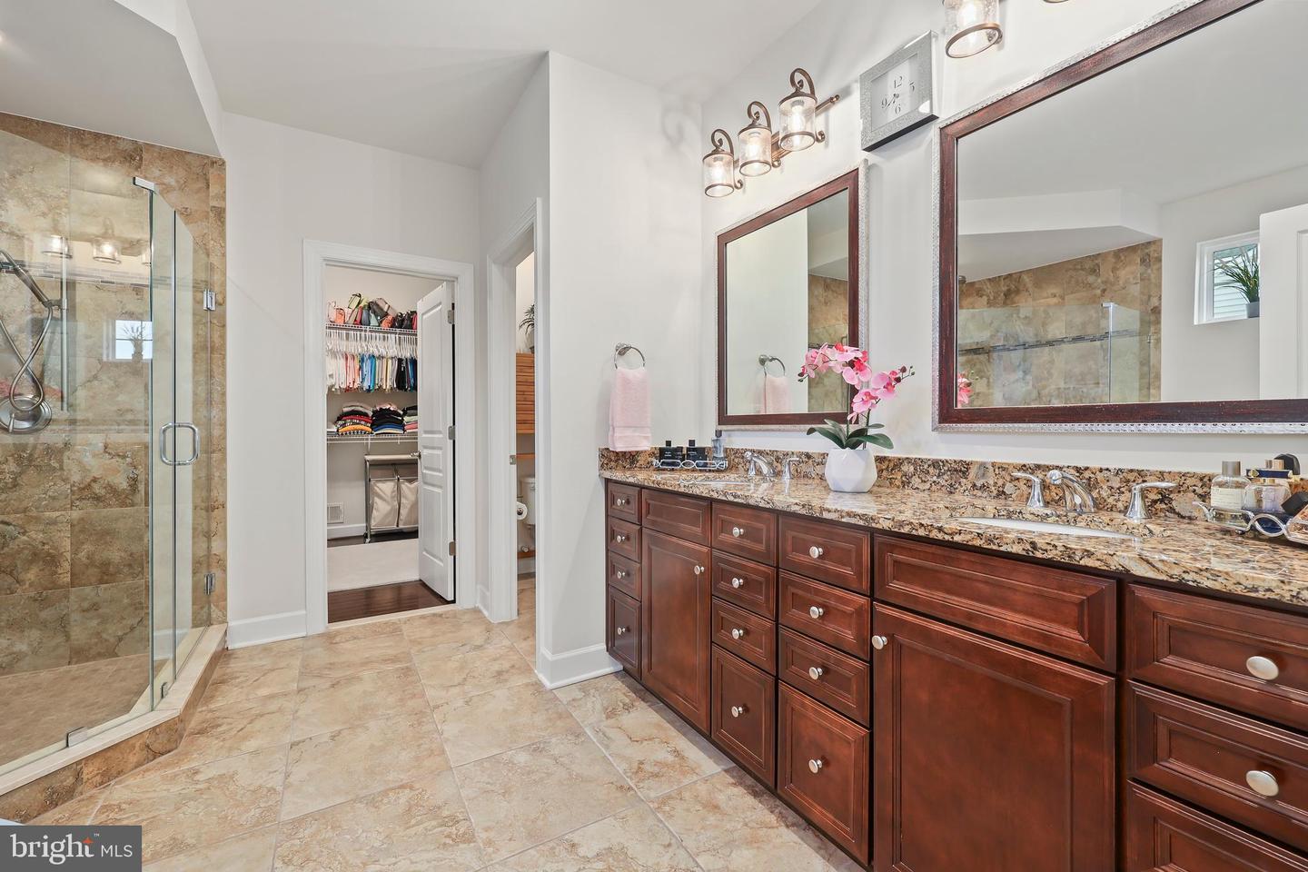 41708 WAKEHURST PL, LEESBURG, Virginia 20176, 5 Bedrooms Bedrooms, ,3 BathroomsBathrooms,Residential,For sale,41708 WAKEHURST PL,VALO2096276 MLS # VALO2096276