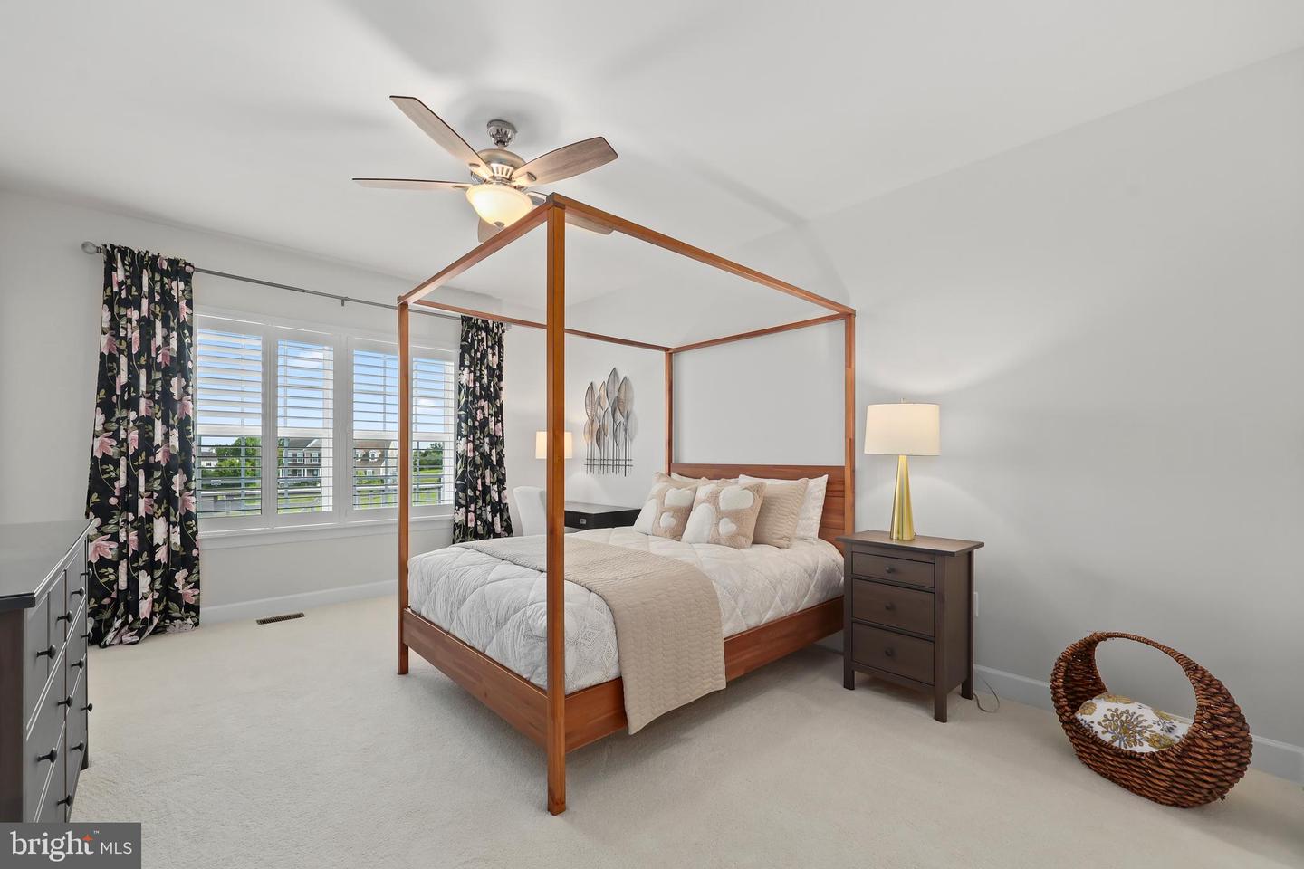 41708 WAKEHURST PL, LEESBURG, Virginia 20176, 5 Bedrooms Bedrooms, ,3 BathroomsBathrooms,Residential,For sale,41708 WAKEHURST PL,VALO2096276 MLS # VALO2096276