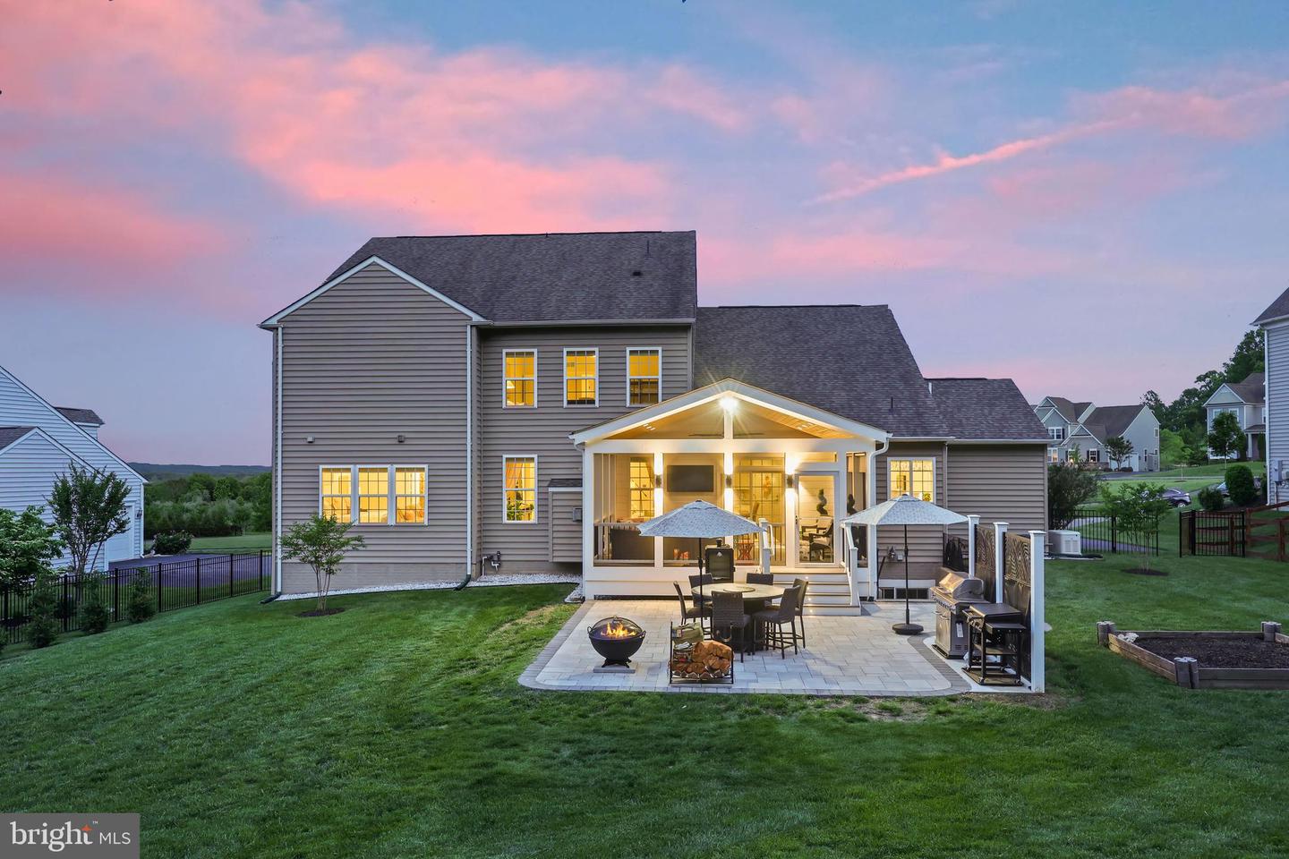 41708 WAKEHURST PL, LEESBURG, Virginia 20176, 5 Bedrooms Bedrooms, ,3 BathroomsBathrooms,Residential,For sale,41708 WAKEHURST PL,VALO2096276 MLS # VALO2096276