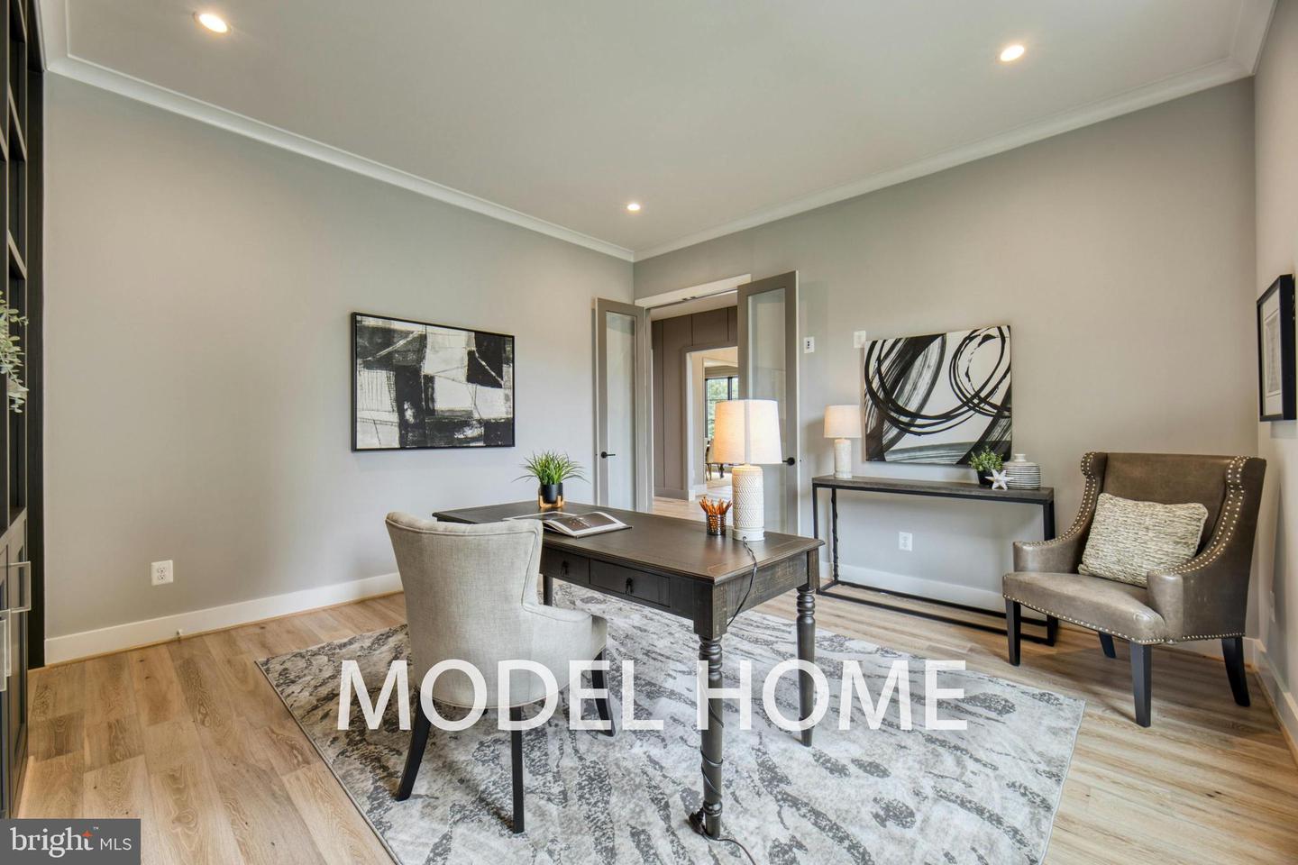 2239 HIGHLAND AVE, FALLS CHURCH, Virginia 22046, 7 Bedrooms Bedrooms, ,6 BathroomsBathrooms,Residential,For sale,2239 HIGHLAND AVE,VAFX2240564 MLS # VAFX2240564