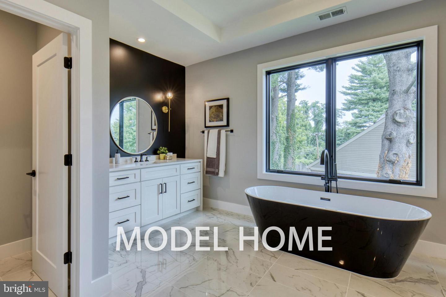 2239 HIGHLAND AVE, FALLS CHURCH, Virginia 22046, 7 Bedrooms Bedrooms, ,6 BathroomsBathrooms,Residential,For sale,2239 HIGHLAND AVE,VAFX2240564 MLS # VAFX2240564