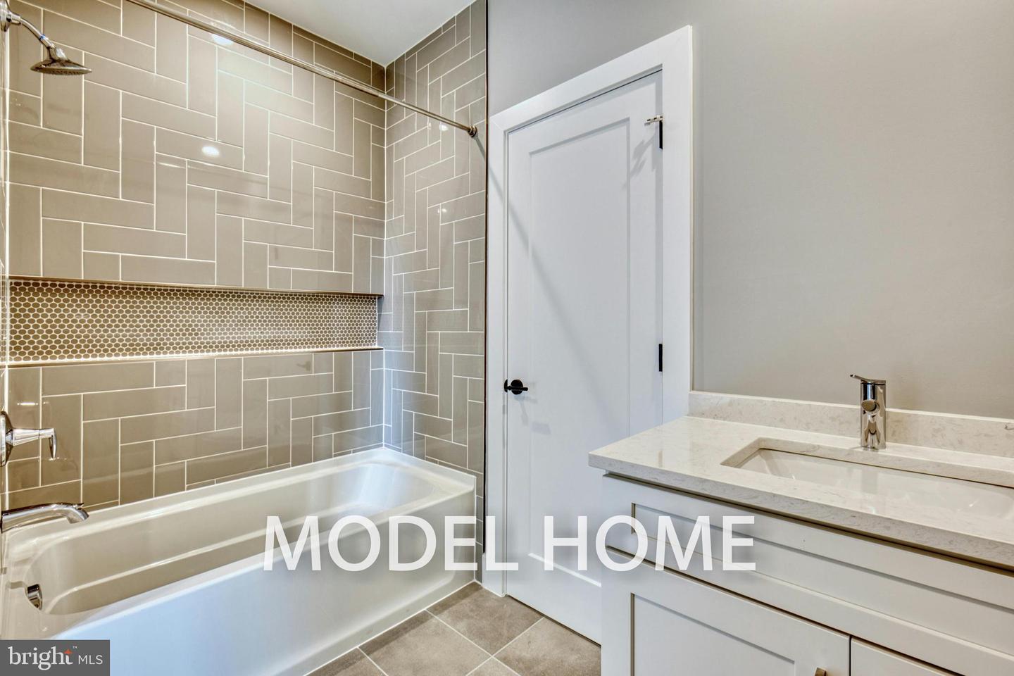 2239 HIGHLAND AVE, FALLS CHURCH, Virginia 22046, 7 Bedrooms Bedrooms, ,6 BathroomsBathrooms,Residential,For sale,2239 HIGHLAND AVE,VAFX2240564 MLS # VAFX2240564