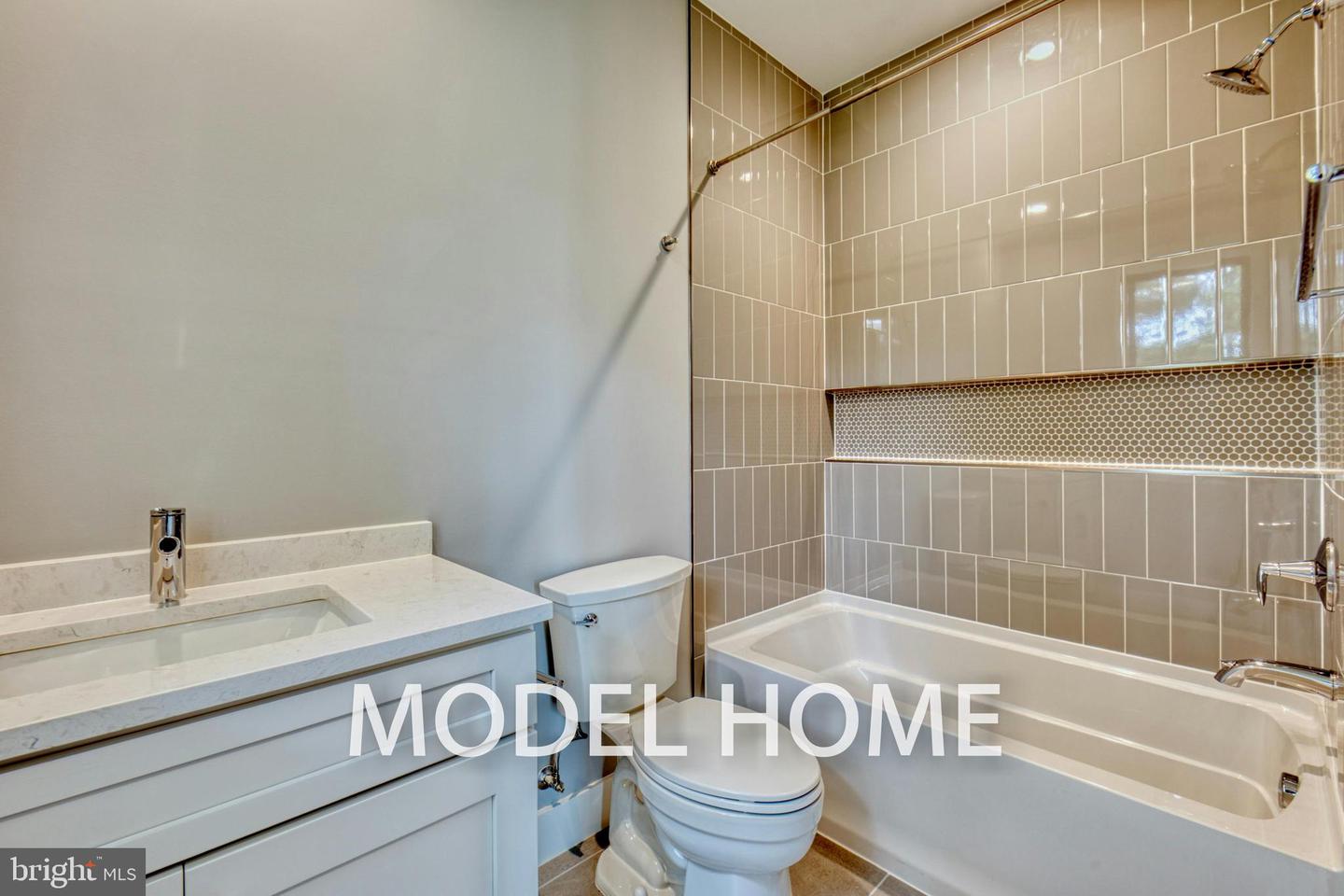 2239 HIGHLAND AVE, FALLS CHURCH, Virginia 22046, 7 Bedrooms Bedrooms, ,6 BathroomsBathrooms,Residential,For sale,2239 HIGHLAND AVE,VAFX2240564 MLS # VAFX2240564