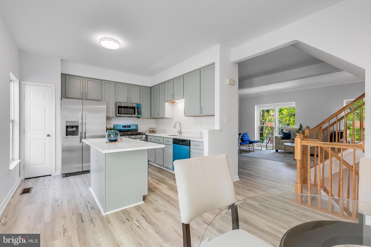 46716 CAVENDISH SQ, STERLING, Virginia 20165, 3 Bedrooms Bedrooms, ,2 BathroomsBathrooms,Residential,For sale,46716 CAVENDISH SQ,VALO2096322 MLS # VALO2096322
