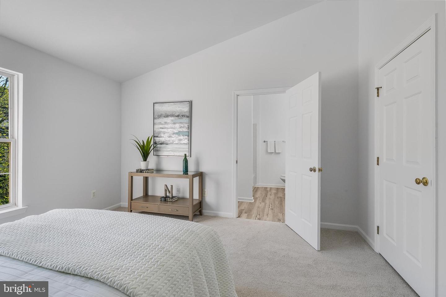 46716 CAVENDISH SQ, STERLING, Virginia 20165, 3 Bedrooms Bedrooms, ,2 BathroomsBathrooms,Residential,For sale,46716 CAVENDISH SQ,VALO2096322 MLS # VALO2096322