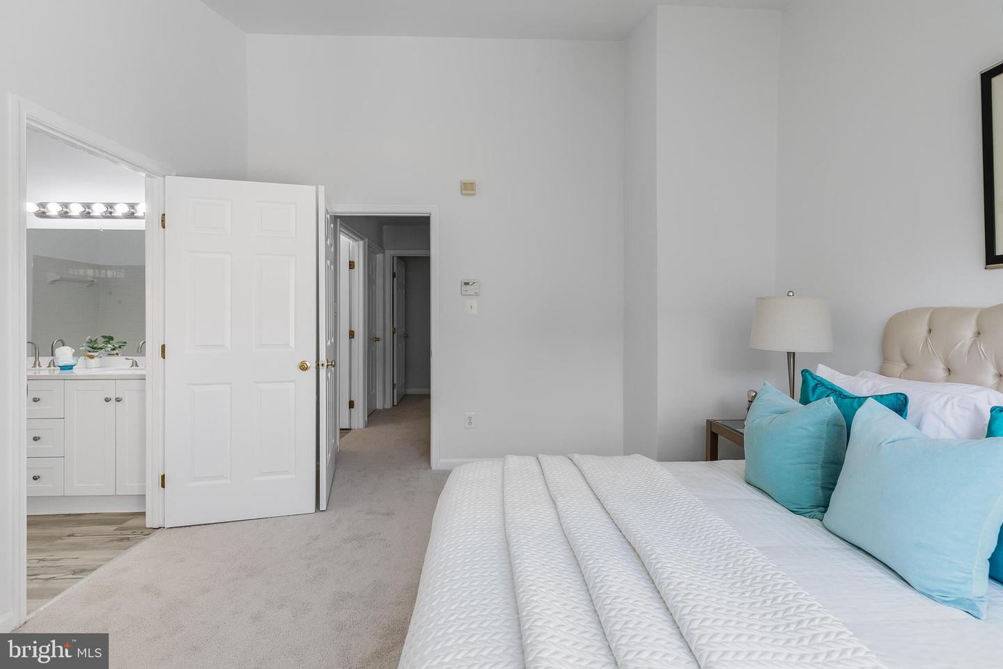 46716 CAVENDISH SQ, STERLING, Virginia 20165, 3 Bedrooms Bedrooms, ,2 BathroomsBathrooms,Residential,For sale,46716 CAVENDISH SQ,VALO2096322 MLS # VALO2096322