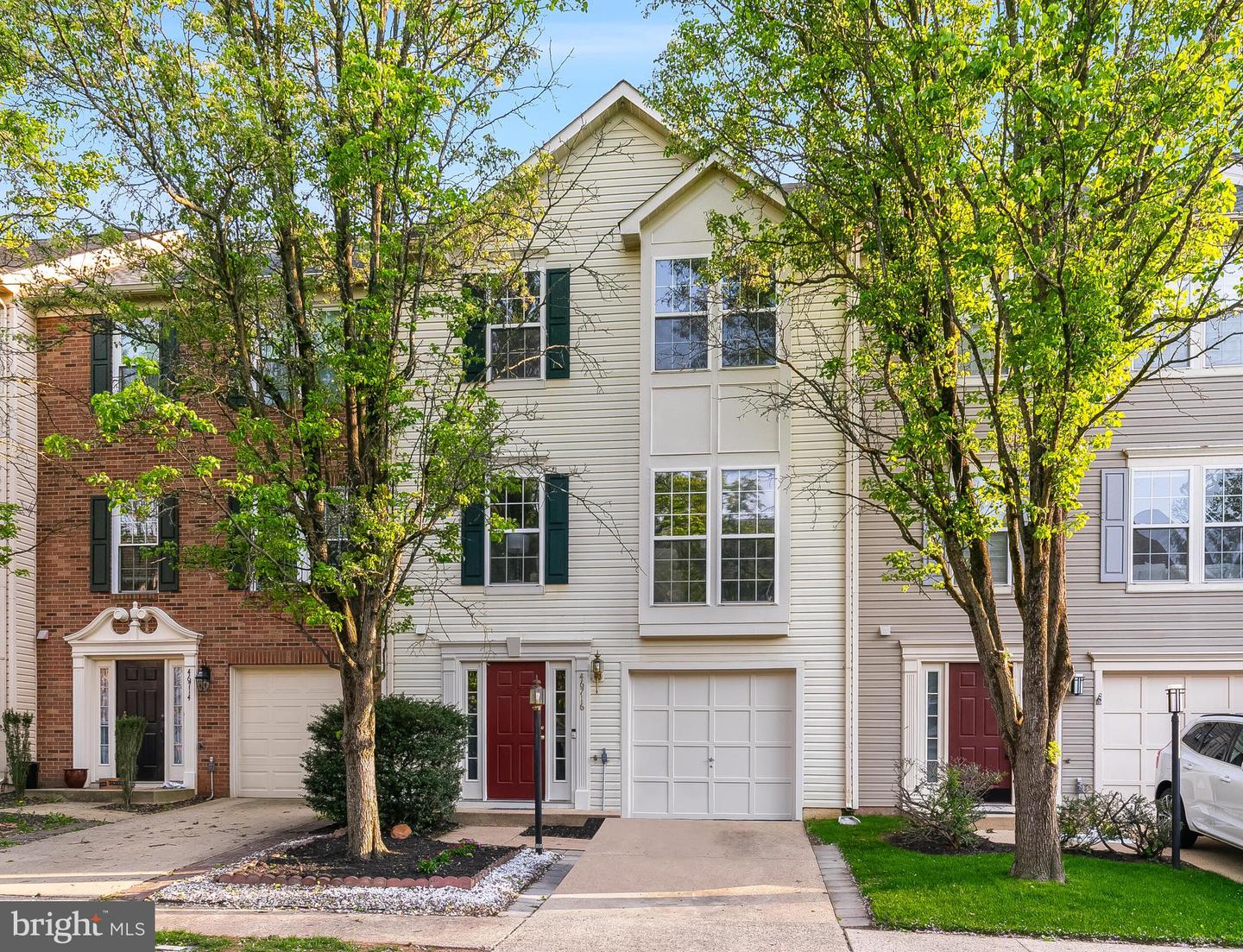 46716 CAVENDISH SQ, STERLING, Virginia 20165, 3 Bedrooms Bedrooms, ,2 BathroomsBathrooms,Residential,For sale,46716 CAVENDISH SQ,VALO2096322 MLS # VALO2096322