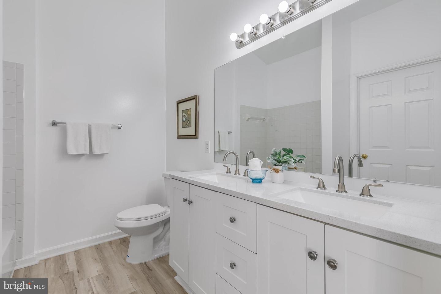 46716 CAVENDISH SQ, STERLING, Virginia 20165, 3 Bedrooms Bedrooms, ,2 BathroomsBathrooms,Residential,For sale,46716 CAVENDISH SQ,VALO2096322 MLS # VALO2096322