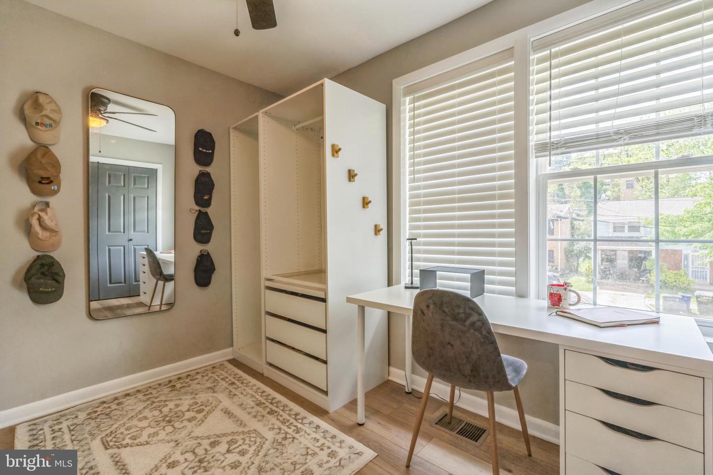 2425 SKYLAND PL SE, WASHINGTON, District Of Columbia 20020, 4 Bedrooms Bedrooms, 9 Rooms Rooms,2 BathroomsBathrooms,Residential,For sale,2425 SKYLAND PL SE,DCDC2200442 MLS # DCDC2200442