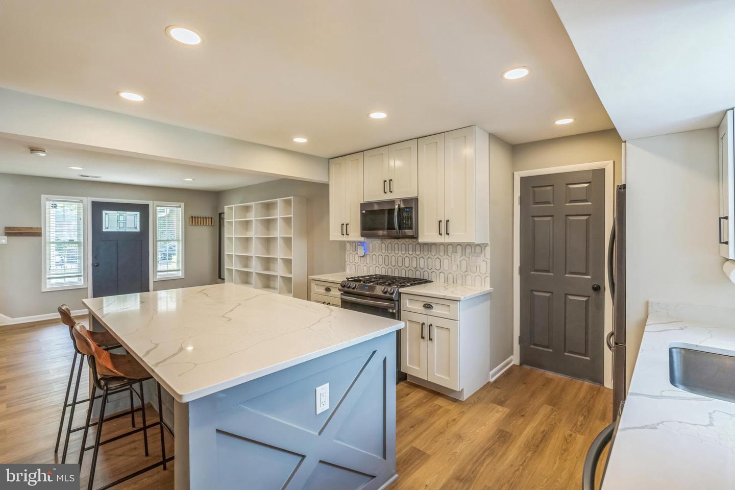 2425 SKYLAND PL SE, WASHINGTON, District Of Columbia 20020, 4 Bedrooms Bedrooms, 9 Rooms Rooms,2 BathroomsBathrooms,Residential,For sale,2425 SKYLAND PL SE,DCDC2200442 MLS # DCDC2200442