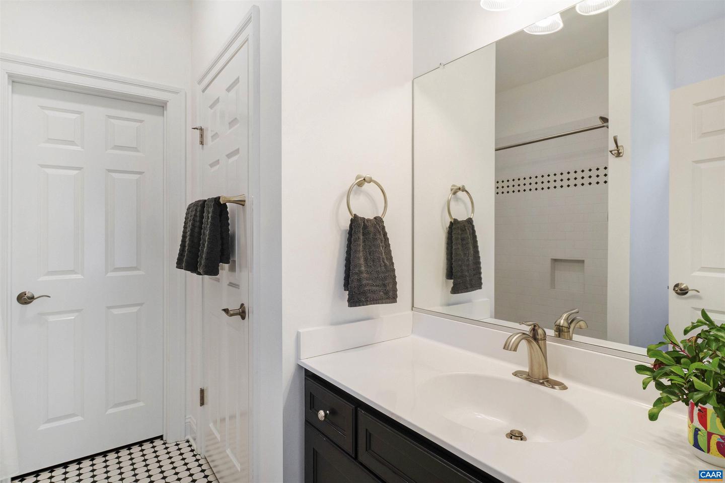 4765 RAGGED MOUNTAIN LN, CHARLOTTESVILLE, Virginia 22903, 4 Bedrooms Bedrooms, ,4 BathroomsBathrooms,Residential,For sale,4765 RAGGED MOUNTAIN LN,664473 MLS # 664473