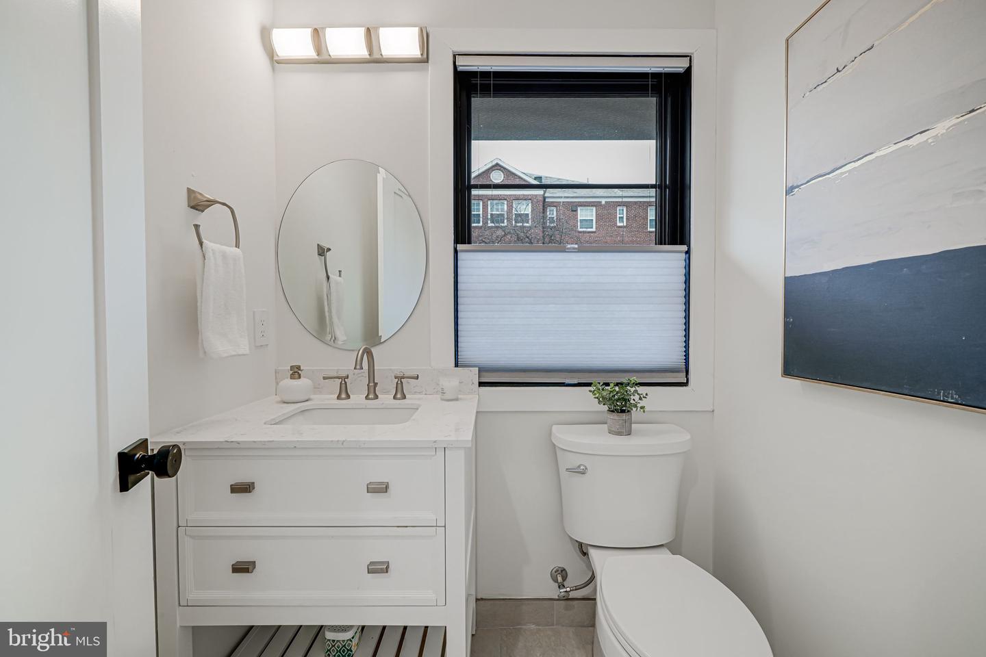 729 N BARTON ST, ARLINGTON, Virginia 22201, 6 Bedrooms Bedrooms, ,5 BathroomsBathrooms,Residential,For sale,729 N BARTON ST,VAAR2057442 MLS # VAAR2057442